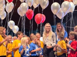 Lindsey Vonn did many things on skis that no American woman had done before her, so it was appropriate that she was welcomed into the Colorado Snowsports Hall of Fame in a manner unlike anyone else.